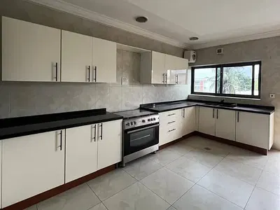 3 Bedroom Flat with BQ — Ikoyi, Lagos