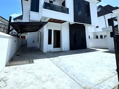 Beautiful 5-Bedroom Detached Duplex + BQ — Orchid, Lekki, Lagos