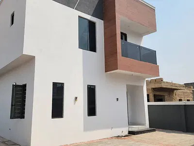A Nicely Built 4-Beds Duplex with Selfcon — Ibadan, Oyo