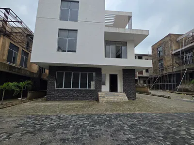 Massive 5 Bedrooms Detached Duplex with BQ — Wuye, Abuja