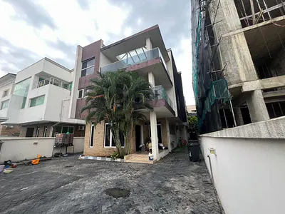 Luxury 5 Bedroom Fully Detached Duplex with BQ — Ikoyi, Lagos