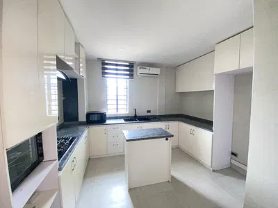 3 Bedroom Apartment — Lekki, Lagos