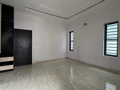 Self Contain Masters — Lekki, Lagos