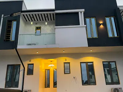 Spacious 3-Bedroom Terrace Duplex with BQ — Abraham Adesanya Ajah, Lekki Phase 2, Lekki, Lagos