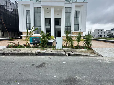 Direct - Structural 5bed Duplex with a Rooftop Terrace — Ikate, Lekki, Lagos