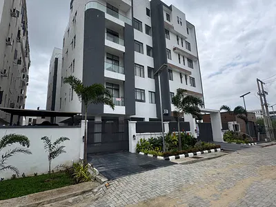 Beautiful 2 & 3 Bedroom Apartment — Lekki, Lagos