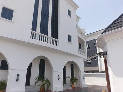 4nos Luxury Finished 3 Bedroom Flats with BQ — Glory Estate, Gbagada, Lagos