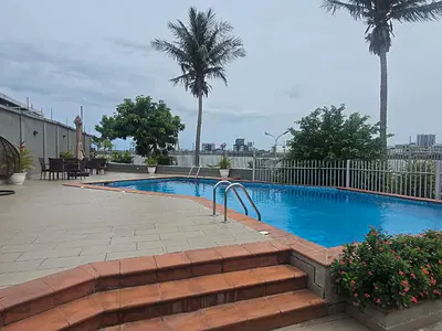 Well Maintained 4 Bedroom Luxury Terrace on 3-Level with Garage — Banana Island, Ikoyi, Lagos
