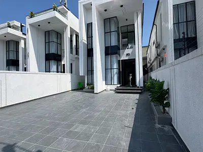 Direct Brief - 5bed Detached House with Pool — Ikota, Lekki, Lagos