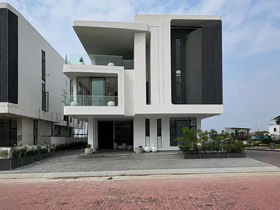 Magnificent Five (5) Bedroom House — Lekki, Lagos