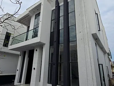 Newly Built 5 Bedroom House — Lekki, Lagos