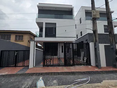 Exquisitely Built 4 Bedroom Fully Detached Duplex with BQ — Ikeja, Lagos