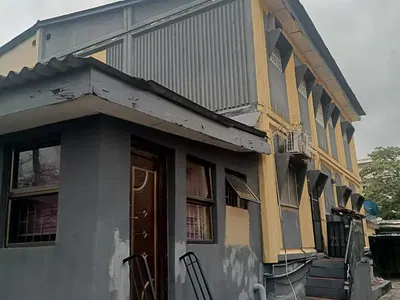 Nice 4 Bedroom Semi Detached Duplex WTH Mini Flat and Studio Flat — Eko Street Dolphin Estate, Ikoyi, Lagos
