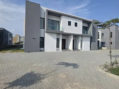 4 Bedroom Semidetached Duplex in a Beach Estate Very Lovely View — Maiyegun Beach Estate, Lekki, Lagos