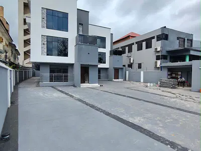 3 Bed+bq 270M Off Allen, Ikeja — Ikeja, Lagos