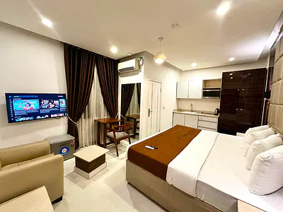 Neatly Furnished Studio Apartment — Ikoyi, Lagos