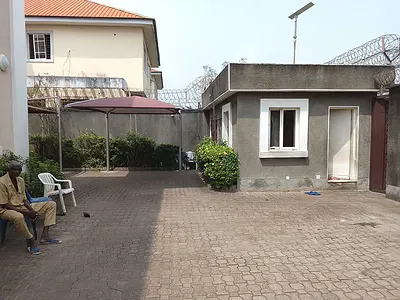 A Well Maintained 5 Bedroom Duplex with 2 Room BQ — Lekki, Lagos