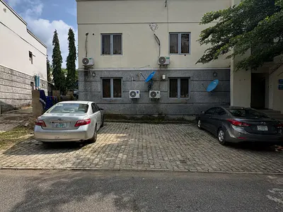 New 3 Bedroom Apartment All Rooms Are En-Suite with Guest Toilet — Life Camp, Abuja