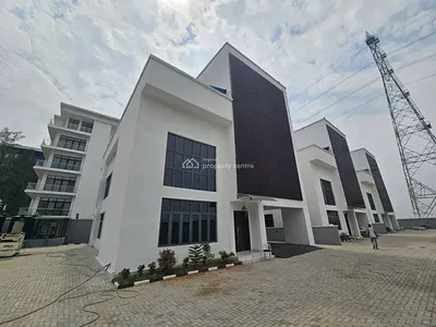 5 Bedroom Fully Detached Houses in Banana Island, Ikoyi but 3 Units in — Ikoyi, Lagos