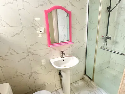 A 2bed Room in a Shared Apt — Ocean Harbo, Lekki, Lagos