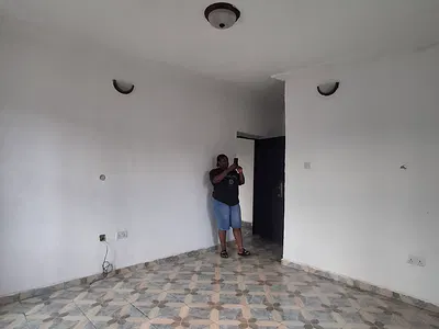 Upstair Room and Parlor with Prepaid Meter — Ajah, Lagos