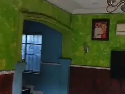 Spacious Neatly Used 4bedroom Duplex in a Friendly Neighbourhood — Idiaraba, Off Ishaga Road, Near Luth Hospital, Lagos, Surulere, Lagos