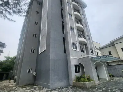 Luxury 3-Bedroom Apartments with Boys' Quarters, Elevator — Ikoyi, Lagos