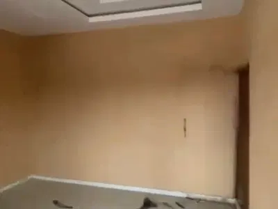 Executive Single Room (Self Contain), Downstairs Units Only — Iwaya, Onike, Yaba, Lagos