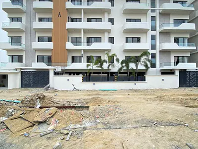 Gorgeous 2 Bedroom Apartment Has an Elevator and a Pool — Lekki, Lagos