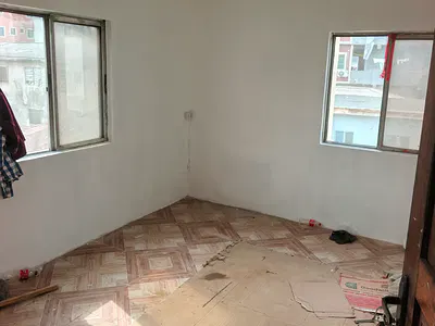 Decent 2 Bedroom Flat — By Ijesha Road, Ijesha, Surulere, Lagos