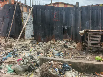 An Empty Plot of Land — Off Ijesha Road by Baruwa Bus Stop, Ijesha, Surulere, Lagos