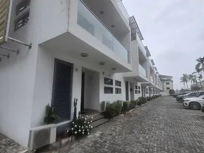 Standard 5-Bedroom Terrace Duplex with BQ Within Dideolu Estate VI — Dideolu Estate Victoria’s Island, Victoria Island (VI), Lagos