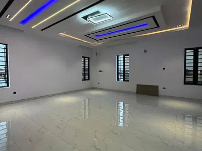 Spacious 5 Bedroom Duplex with a BQ — Lekki, Lagos