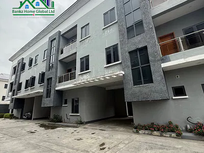 Standard 4 Bedroom Terrace — Oniru, Victoria Island (VI), Lagos