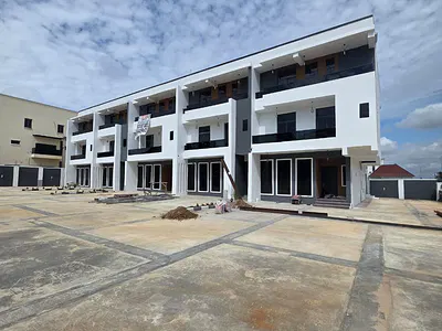 4 Bedrooms Terraced Duplex in a Great Environment — Guzape District, Abuja