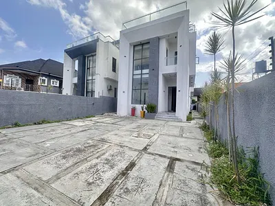 Exquisite 5-Bedroom Detached Duplex with Pool & Cinema — Ajah, Lagos