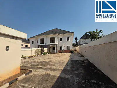Spacious 3-Bedroom Duplex Apartment — Diamond City Estate, G.R.A.,, Enugu, Enugu