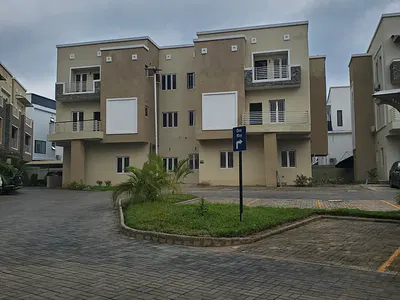 Tastefully Built and Luxury 2 Units of 5 Bedroom Semi Detached Duplex — Guzape District, Abuja