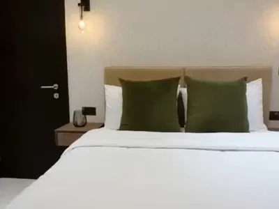 Lovely 1 Bedroom with Pool and PS5 — Lekki, Lagos