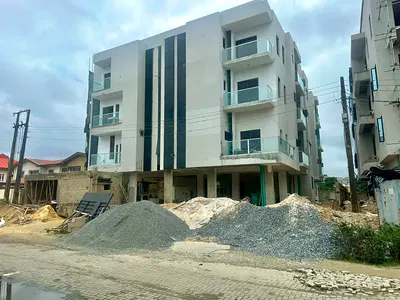 Newly Built 1 Bedroom Flat — Off Bisola Durosinmi Etti Drive, Lekki Phase 1, Lekki, Lagos