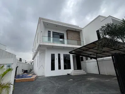 Brand New 5 Bedroom Fully Detached Duplex with Swimming Pool & BQ — Lekki, Lagos