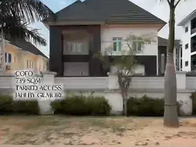 8 Bedroom Detached Duplex with 2 Living Room — Jahi, Abuja