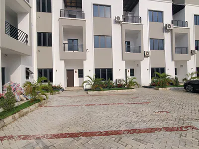 Luxury & Newly Built 4-Bedroom Terrace Duplex with BQ — Jahi, Abuja