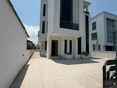 Stunning 5 Bedroom Detached Duplex with En Suites Bedroom — Osapa, Lekki, Lagos