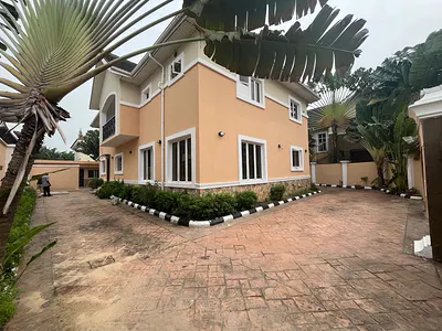 5 Bedroom Fully Detached House — Ikoyi, Lagos