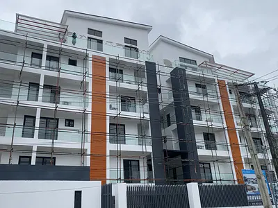 Lovely 4 Bedroom Apartment with a Pool, BQ, Elevator, with Smart Feature — Ikoyi, Lagos