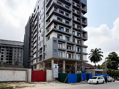 Spacious 2 Bedroom Apartment — Ikoyi, Lagos