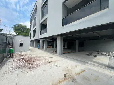 2 Bedroom Apartment with BQ Pool and Elevator — Lekki, Lagos