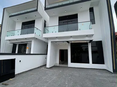 5 Bedroom Detached Duplex — Lekki, Lagos
