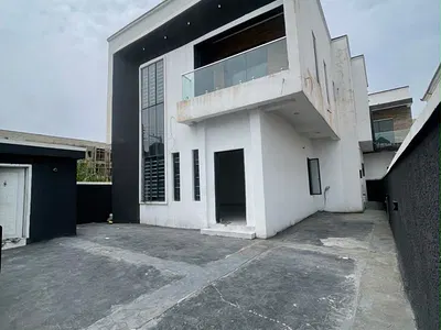 5 Bedroom Detached Duplex — Lekki, Lagos